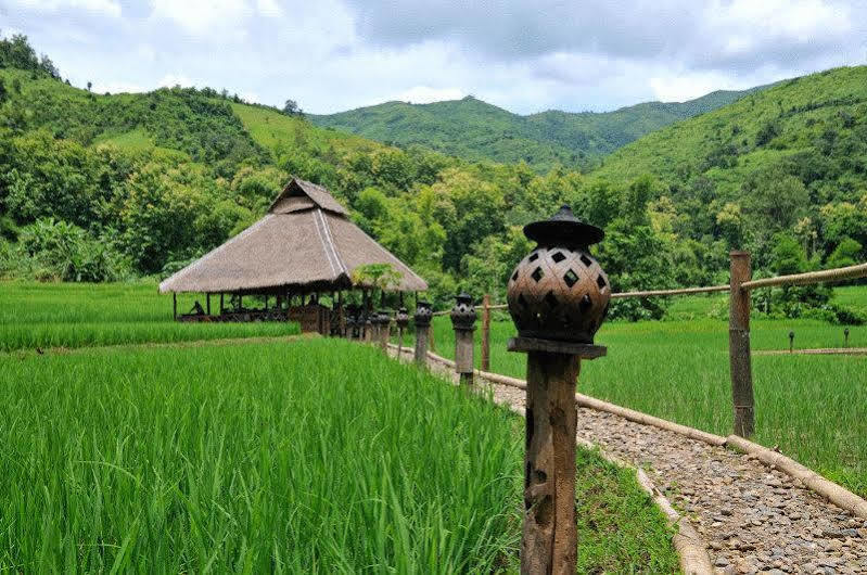 Kamu Lodge Pak Ou Buitenkant foto